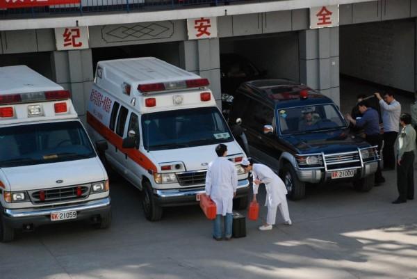 丁青县救护车转院